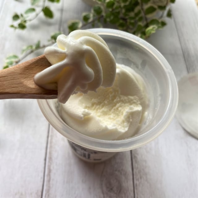 ファミマの食べる牧場アイススプーン