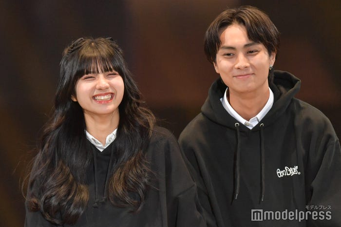 向井怜衣、小幡海潤(C)モデルプレス