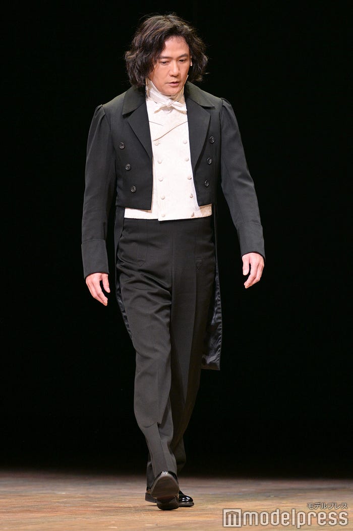 稲垣吾郎(C)モデルプレス