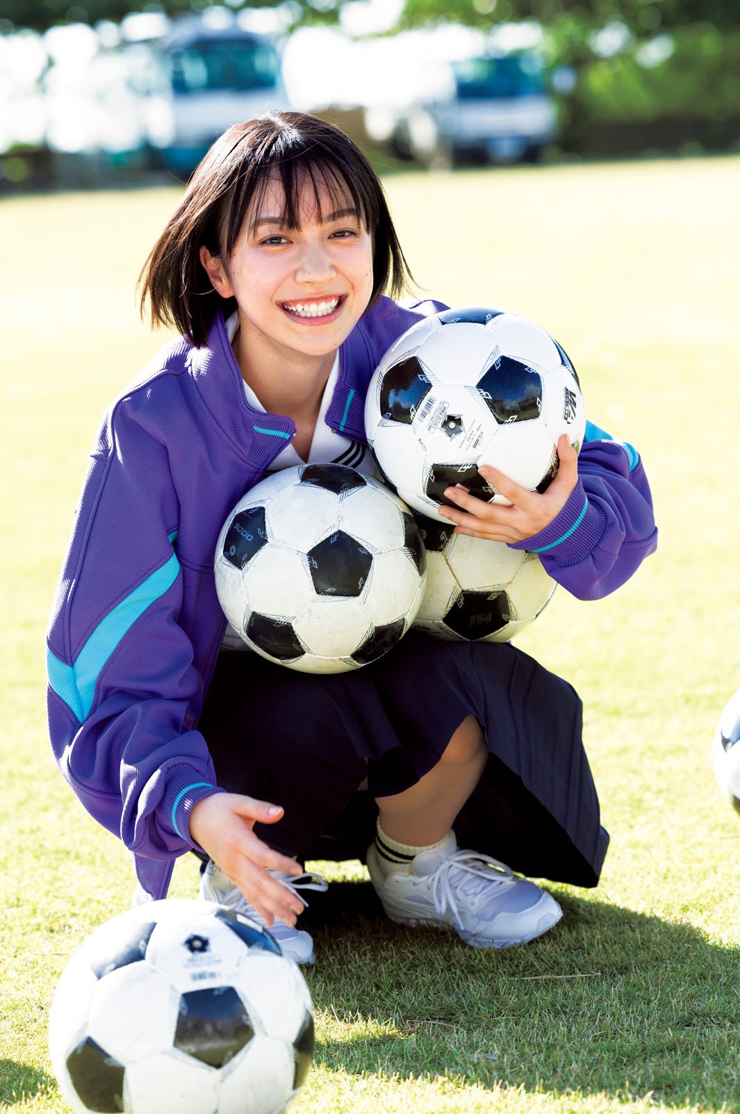 「高校サッカー応援マネージャー」藤崎ゆみあ、清涼感あふれるグラビア「ヤンジャン」初表紙