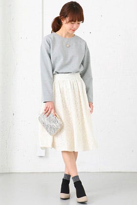 【WH】 リバーシブルレーススカート「URBAN RESEARCH」4,762円(税込)/画像提供:【楽天市場】URBAN RESEARCH ware house