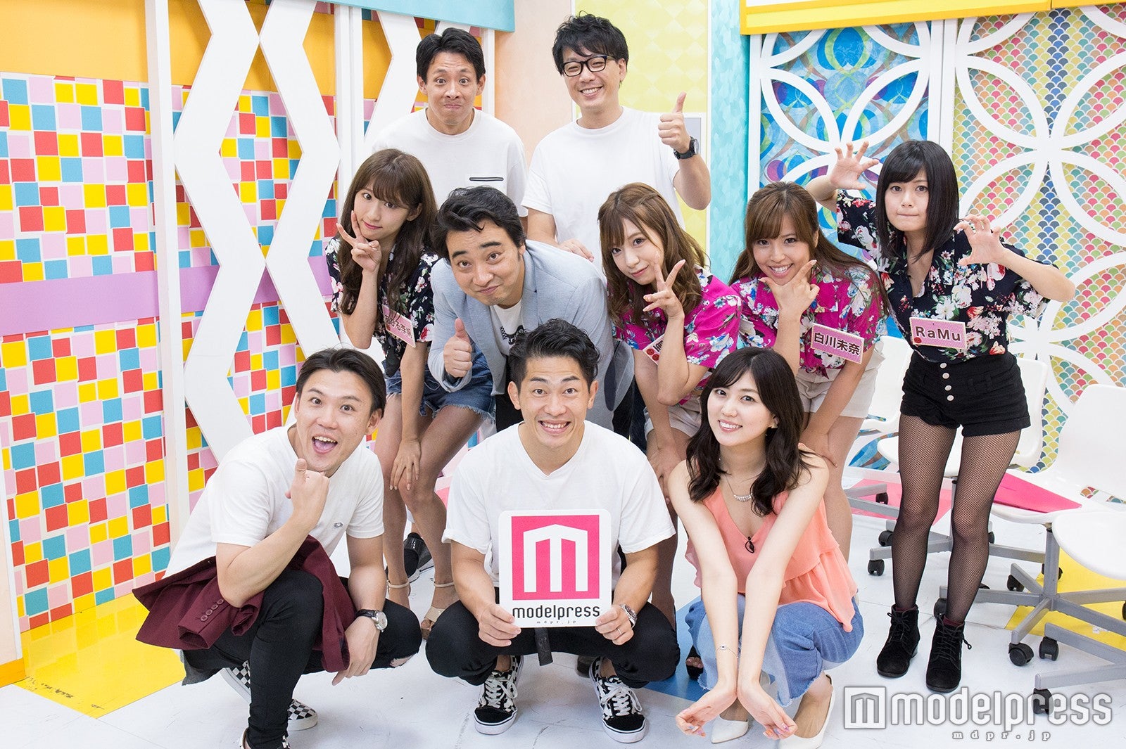 （下段左から）おたけ、太田博久、岩崎名美（中段左から）あびる李帆、斉藤慎二、星島沙也加、白川未奈、RaMu（上段左から）根建太一、 文田大介（C）モデルプレス