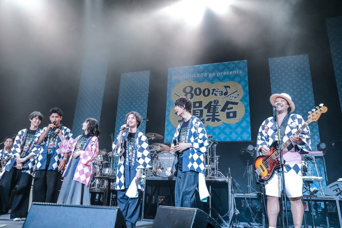 (左から)鈴木仁、眞栄田郷敦、山田杏奈、森永悠希、佐野勇斗、上江洌清作(提供写真)