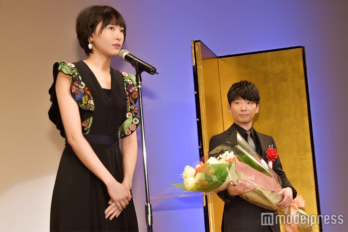 新垣結衣、星野源(C)モデルプレス