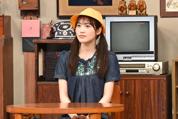 櫻坂46松田里奈 通学帽姿で ヤギみたいな食べ方 マスター 昭和コントに挑戦 モデルプレス 櫻坂46松田里奈 通学帽姿で ヤギみたいな食べ方 マスター 昭和コントに挑戦 モデルプレス