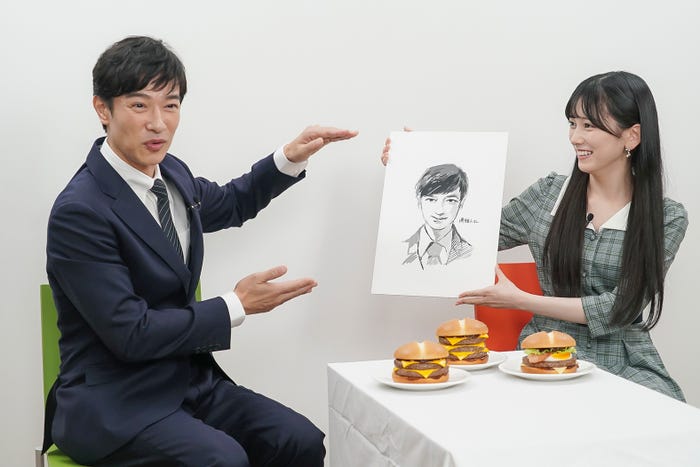堺雅人、池田瑛紗「サムライマック『二兎を追ってもいいじゃないか。』」篇/撮影カット(提供写真)