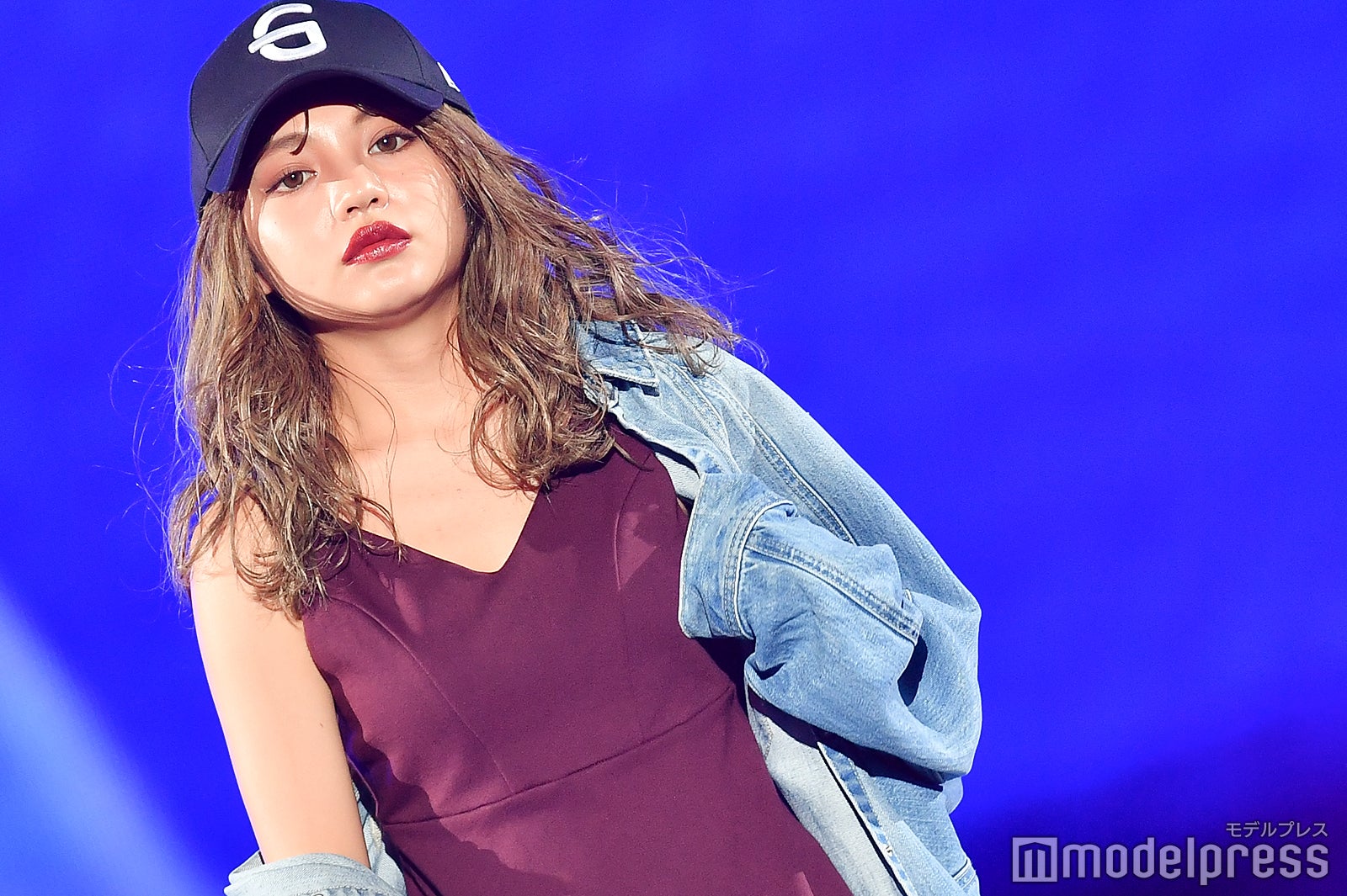 ちぃぽぽ、大胆肌見せにドキッ！色白美肌に釘付け＜神コレ2018A／W＞