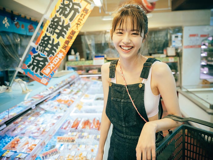 鈴木ゆうか(C)神戸健太郎