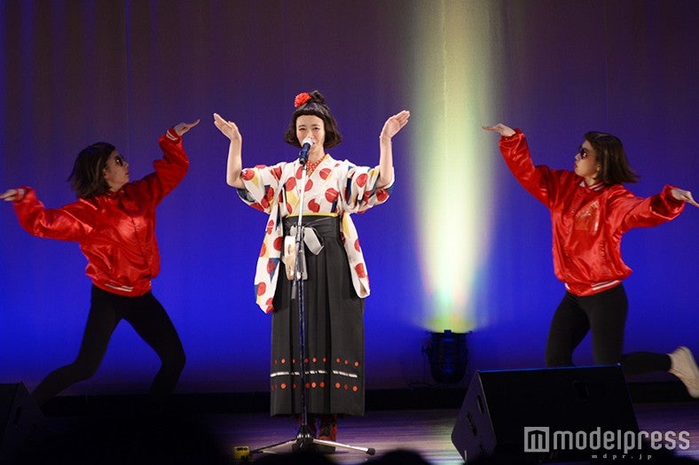 三戸なつめ（C）モデルプレス