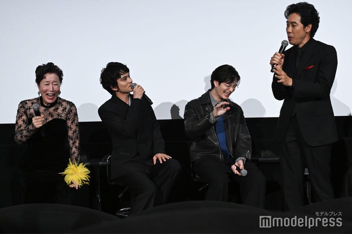 高畑淳子、北村匠海、岡田将生、弘中綾香アナから呼び捨てされ立ち上がる大泉洋(C)モデルプレス