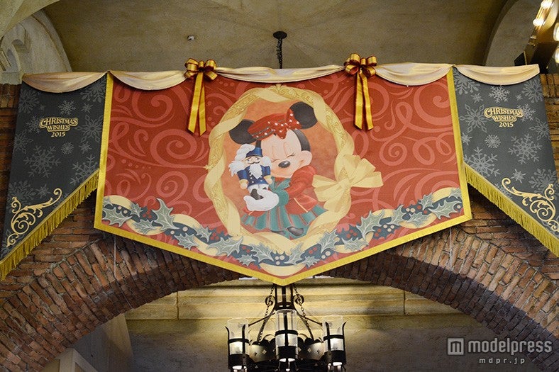 ミラコスタ通りの回廊／ミニー