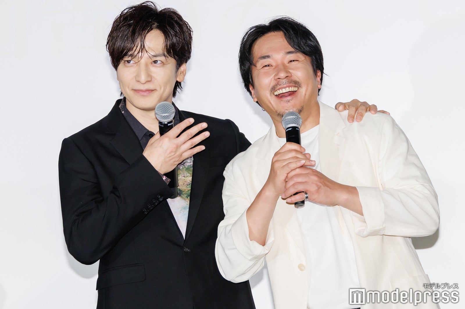 生田斗真、ヤン・イクチュン（C）モデルプレス