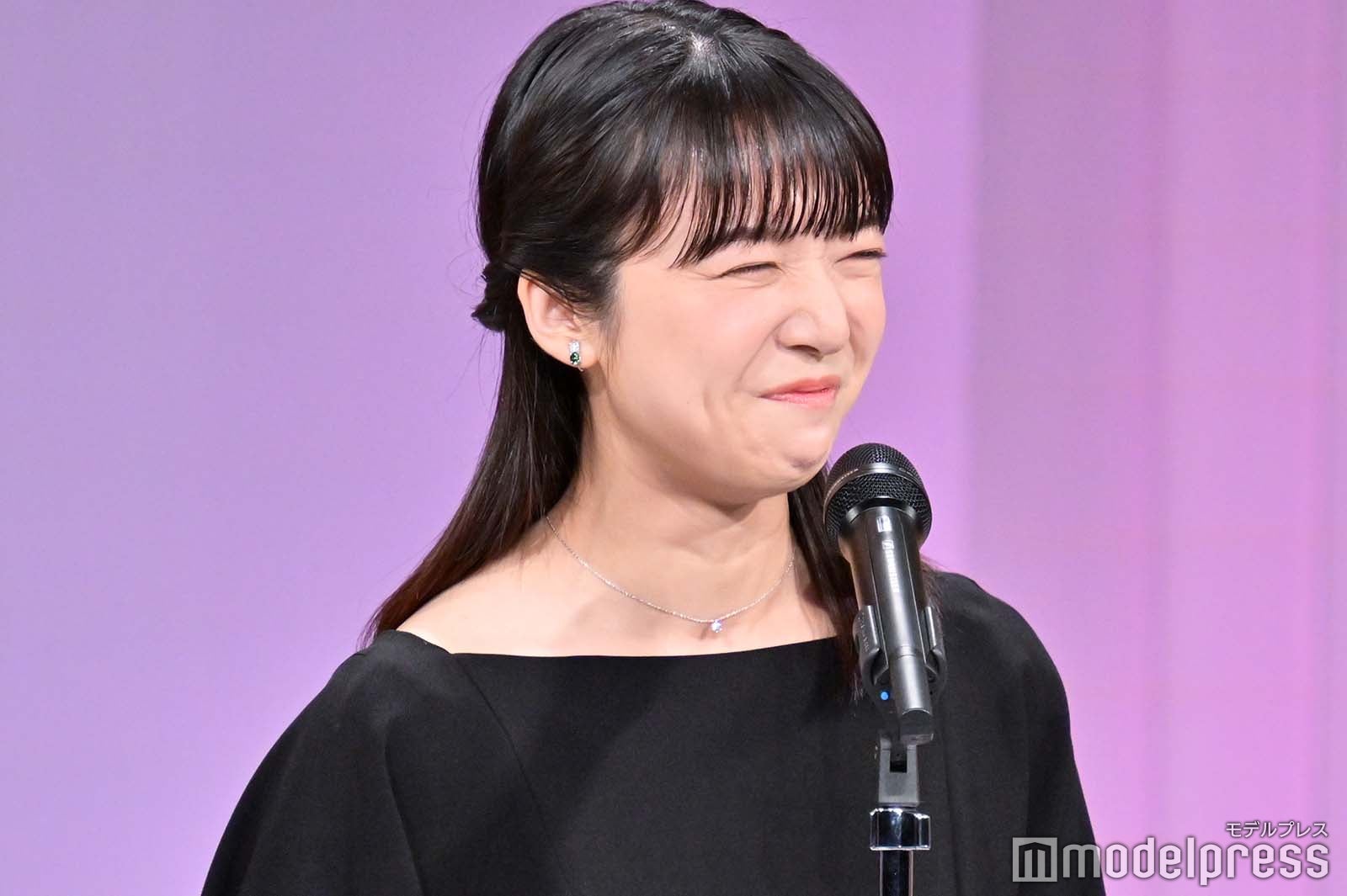 緊張気味の上白石萌音（C）モデルプレス