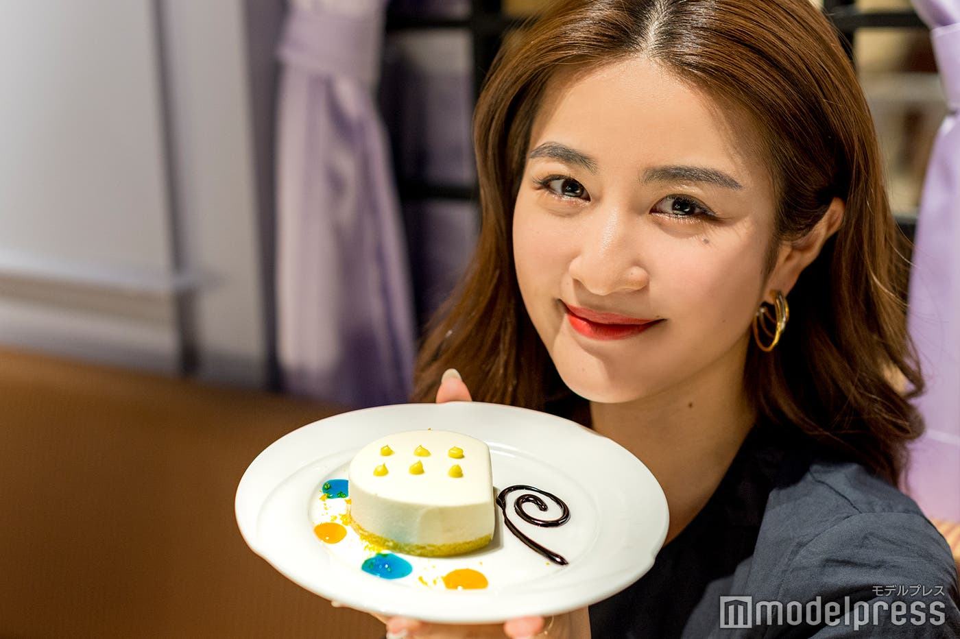 「チビナス特製 おれのレアチーズケーキ」 (C)モデルプレス