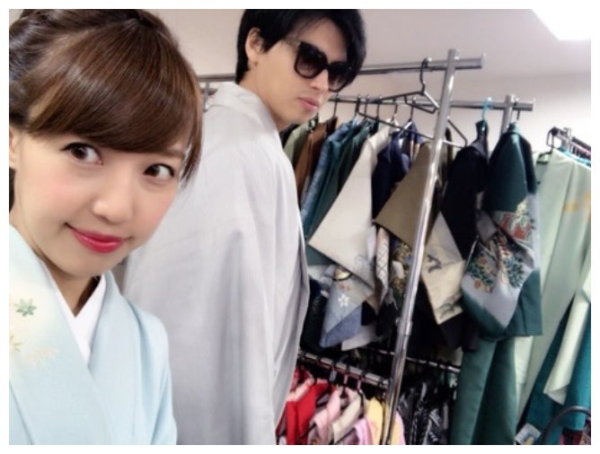 着物を着た二人／アレクサンダーオフィシャルブログ（Ameba）より