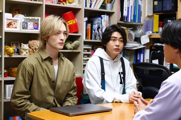 玉森裕太、倉悠貴「あのクズを殴ってやりたいんだ」第9話(C)TBS