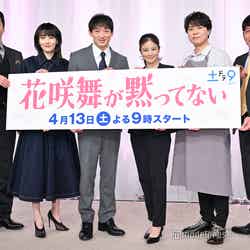 （左から）要潤、菊地凛子、山本耕史、今田美桜、上川隆也、飯尾和樹（C）モデルプレス