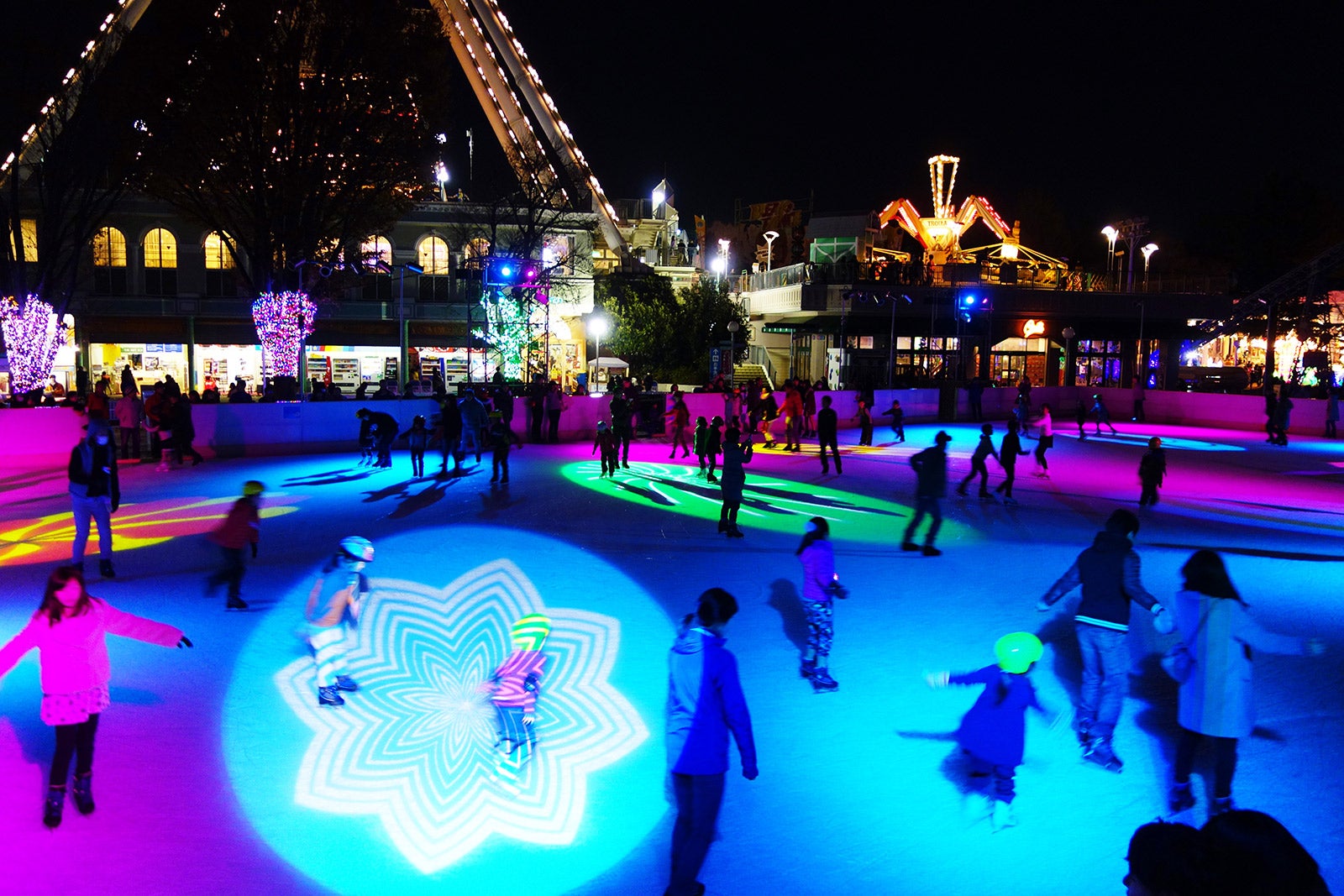2015年ナイトスケート／画像提供：豊島園