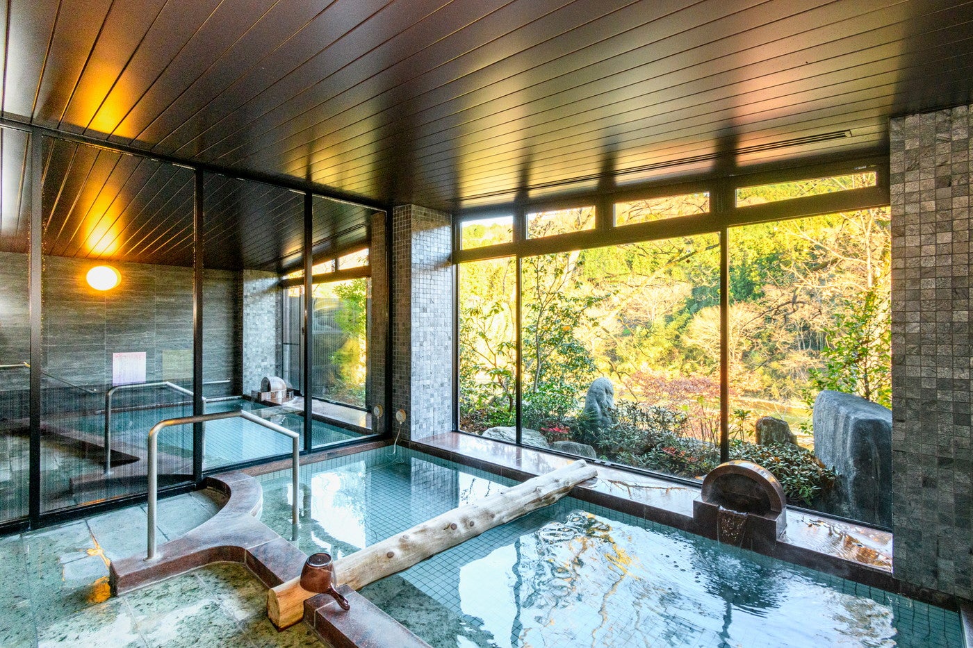 温泉／提供画像