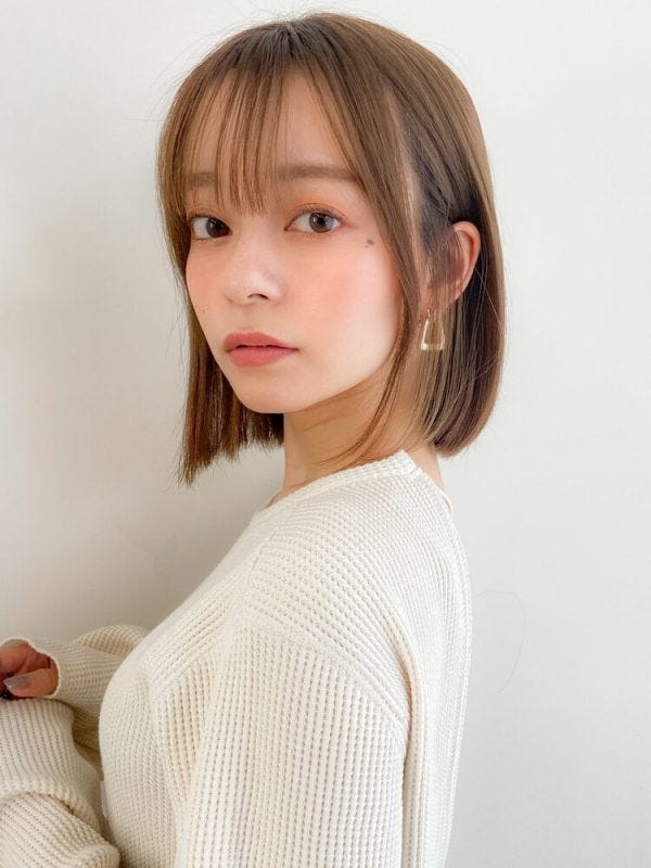 40代女性の前髪ぱっつん ボブの最新ヘアカタログ 大人に似合うトレンドの髪型 モデルプレス