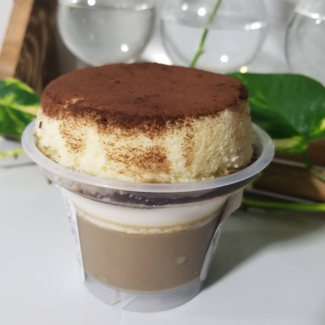 ファミリーマートのふわしゅわスフレプリンティラミスカフェ