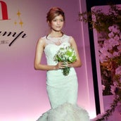 ローラ 美しすぎる 花嫁姿にうっとり 理想の結婚相手を語る モデルプレス