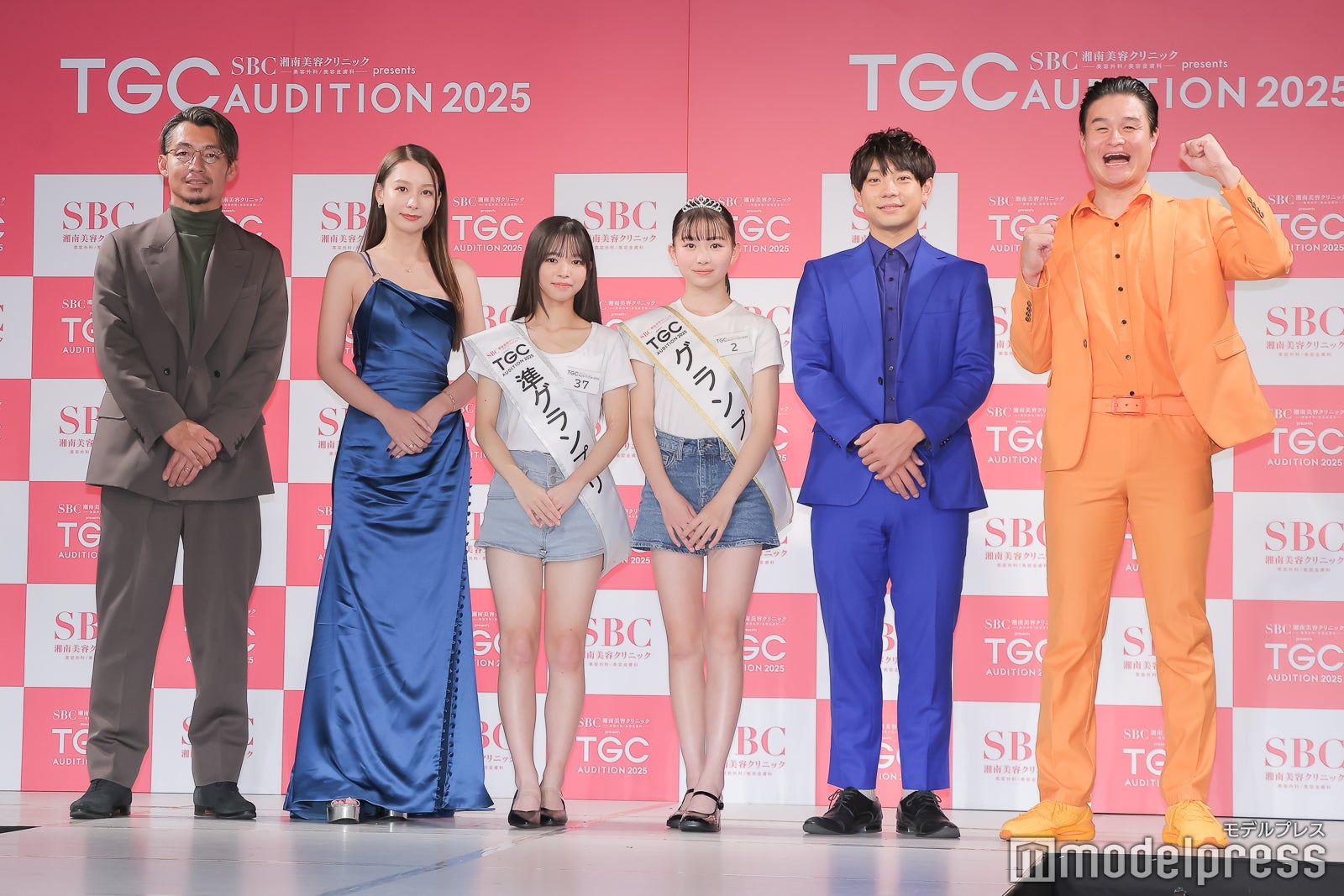 （左から）鳥谷敬、Niki、中西聖彩さん、村瀬一花、前田裕太、高岸宏行（C）モデルプレス