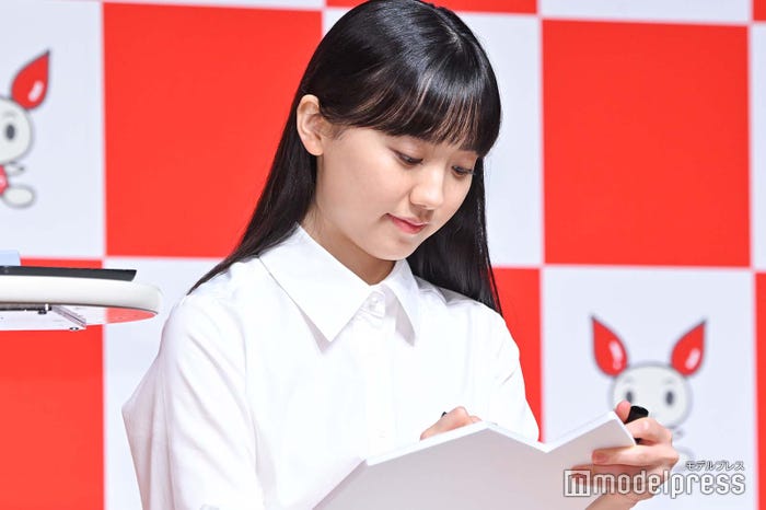 芦田愛菜(C)モデルプレス