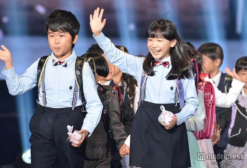 「RANDSEL」ステージに登場した鈴木福&芦田愛菜