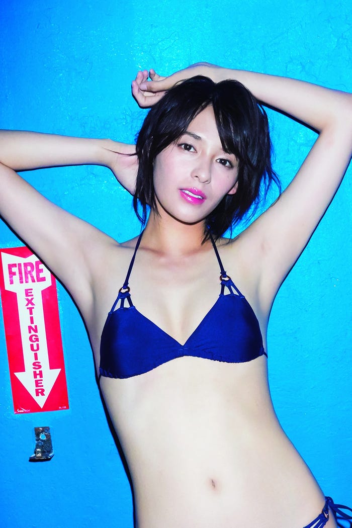 大沢ひかるファースト写真集『Hikaru』/(C)東京ニュース通信社