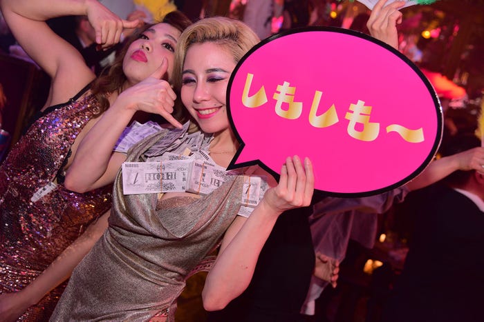 「バブレスク」の様子/場所:バーレスク東京(提供写真)