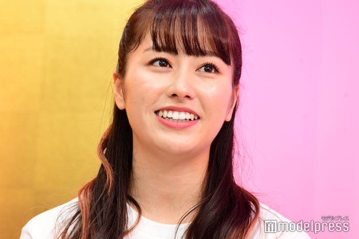 佐々木彩夏(C)モデルプレス