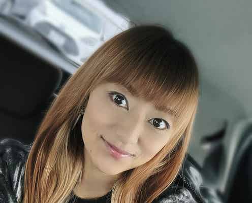 元モー娘。石黒彩、純白ドレス姿のウエディングフォト公開 夫・LUNA SEA真矢と結婚25周年を報告