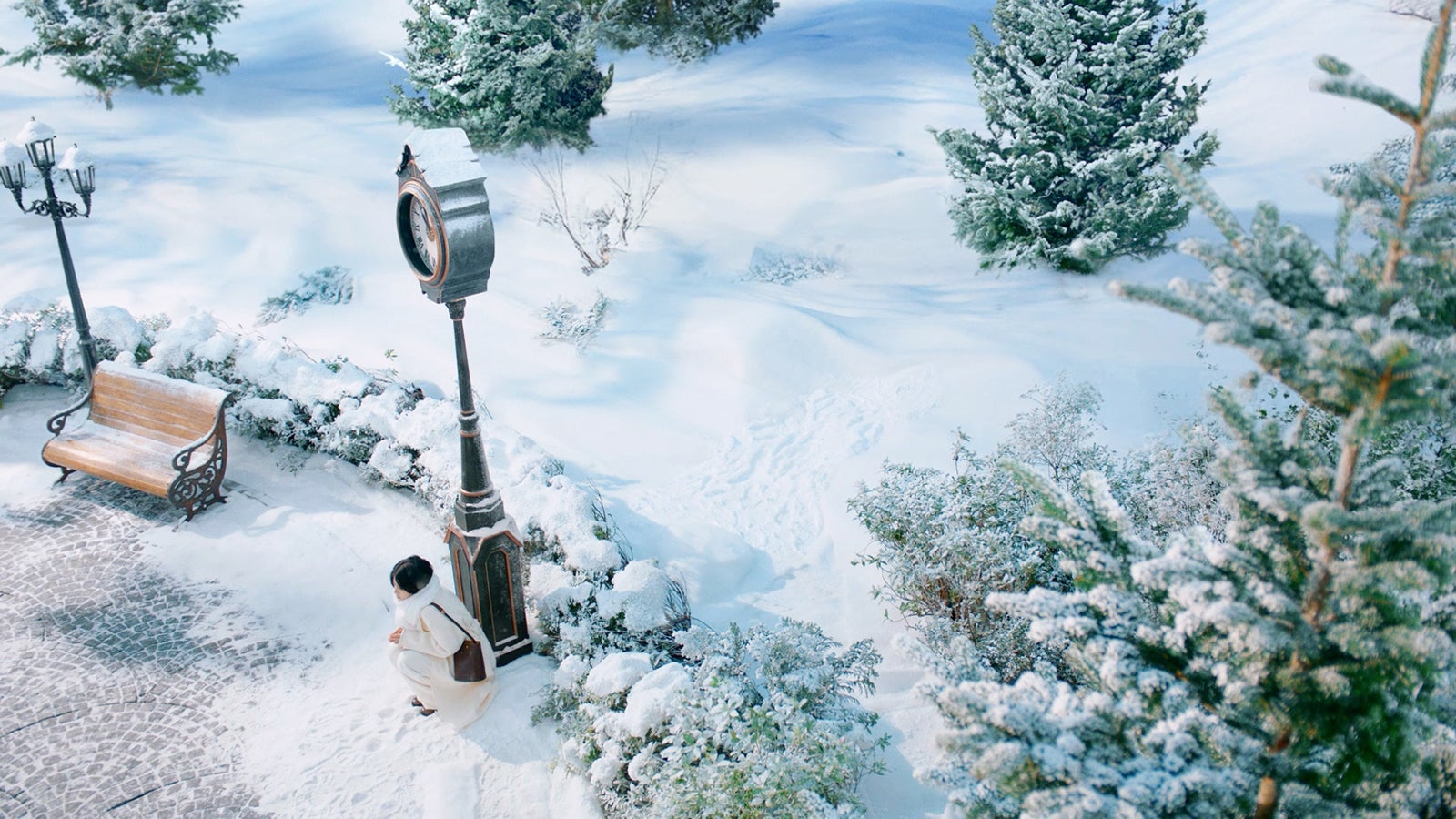 出口夏希／メルティーキッス新CM「冬の待ち合わせ」篇（提供写真）