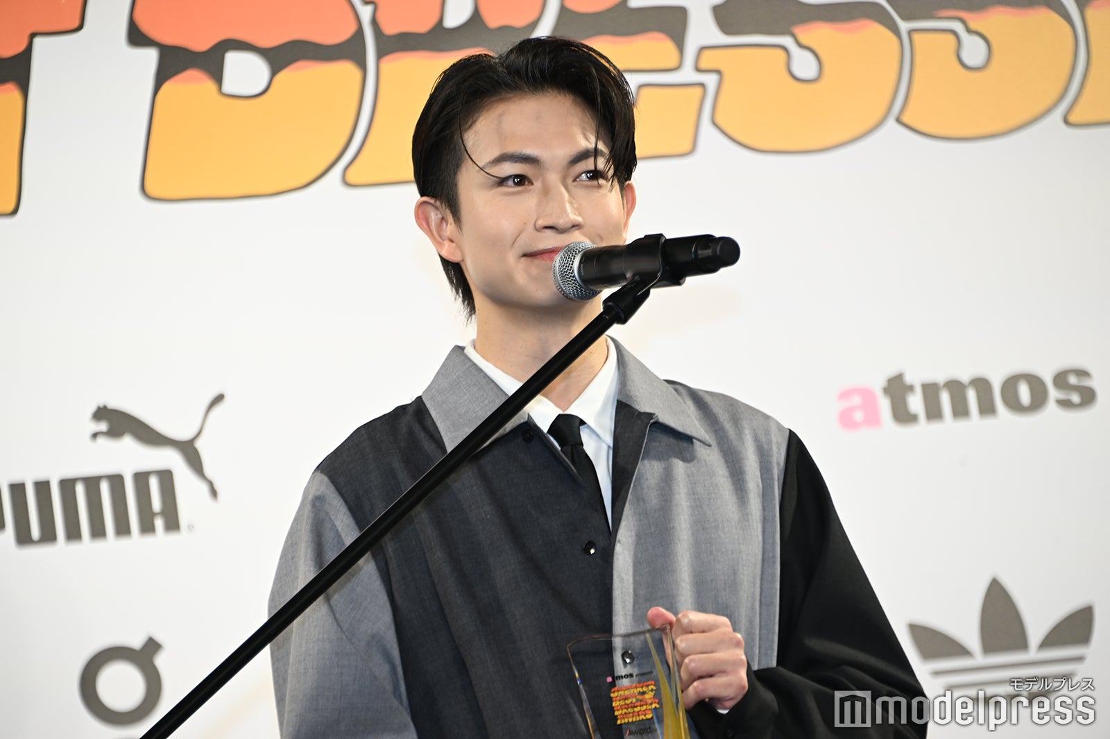 綱啓永（C）モデルプレス