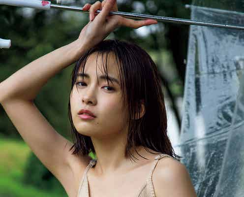 新條由芽、雰囲気ガラリ“ちょっぴり悪女”グラビアで魅了