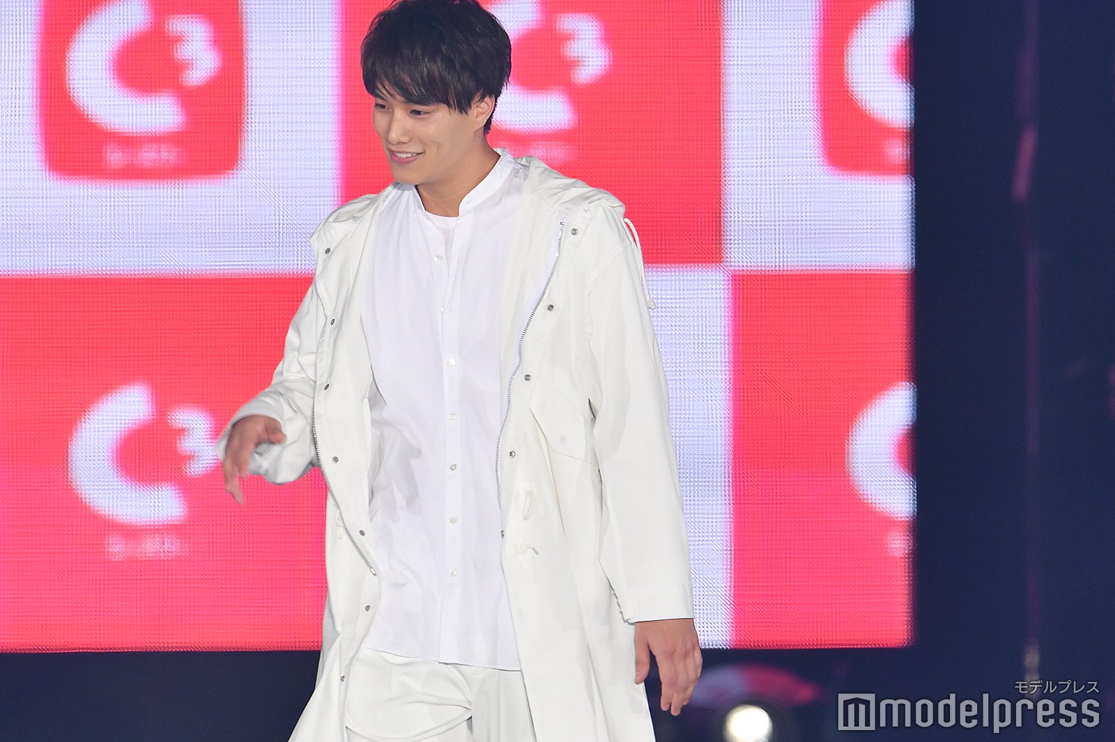 鈴木伸之 （C）モデルプレス