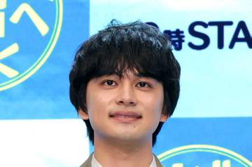 「こんなに美人でした」フジ月9突然登場の薄化粧45歳美貌にSNS驚く 13年ぶりドラマ、濡れ髪ダイビング姿が断トツ