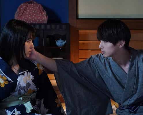 浜辺美波&横浜流星が見つめ合う “LOVEまとめ動画”公開<私たちはどうかしている>
