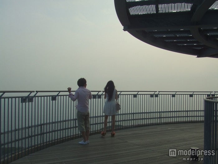 MV撮影時の志田友美オフショット