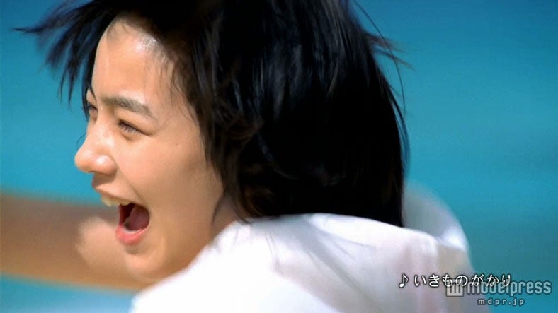 能年玲奈／「カルピスウォーター」新CM「恋の宣誓　春」編より