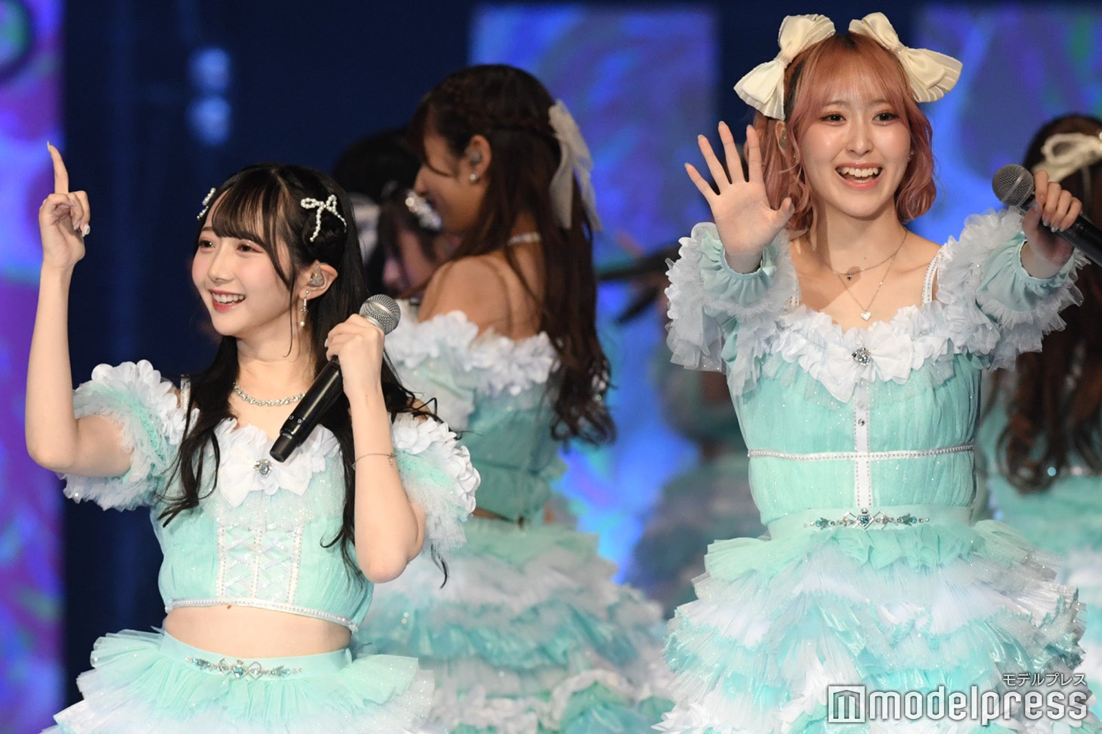 谷崎早耶、川中子奈月心（C）モデルプレス