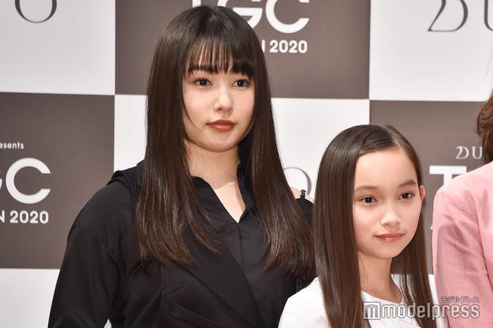 桜井日奈子、上妻美咲さん (C)モデルプレス
