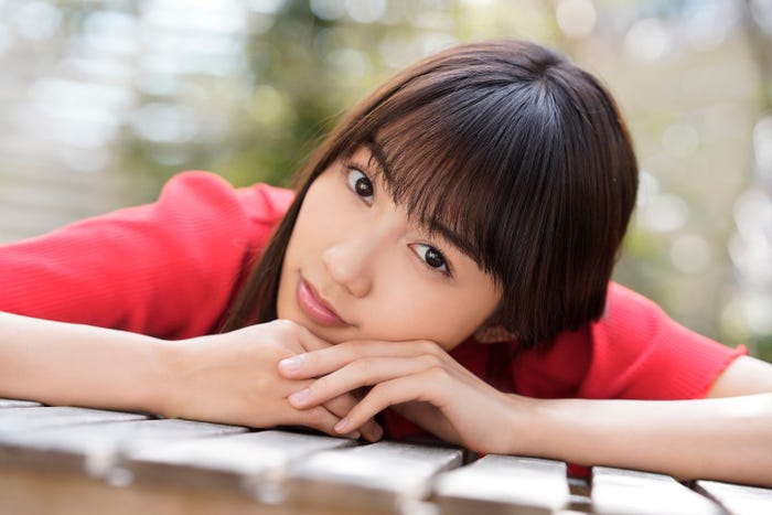 黒木ひかり(C)LUCKMAN/BOMB