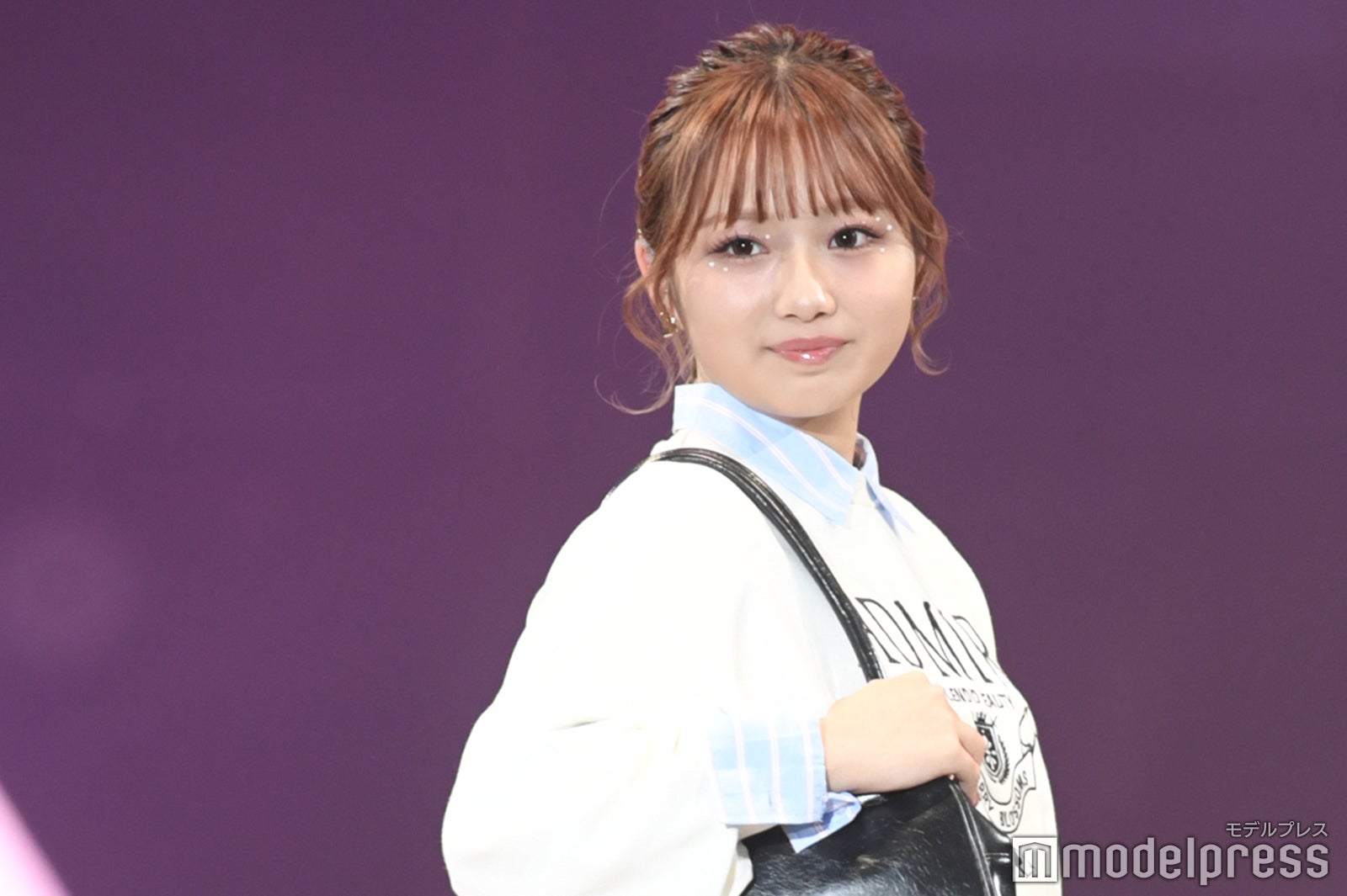 希空（C）モデルプレス