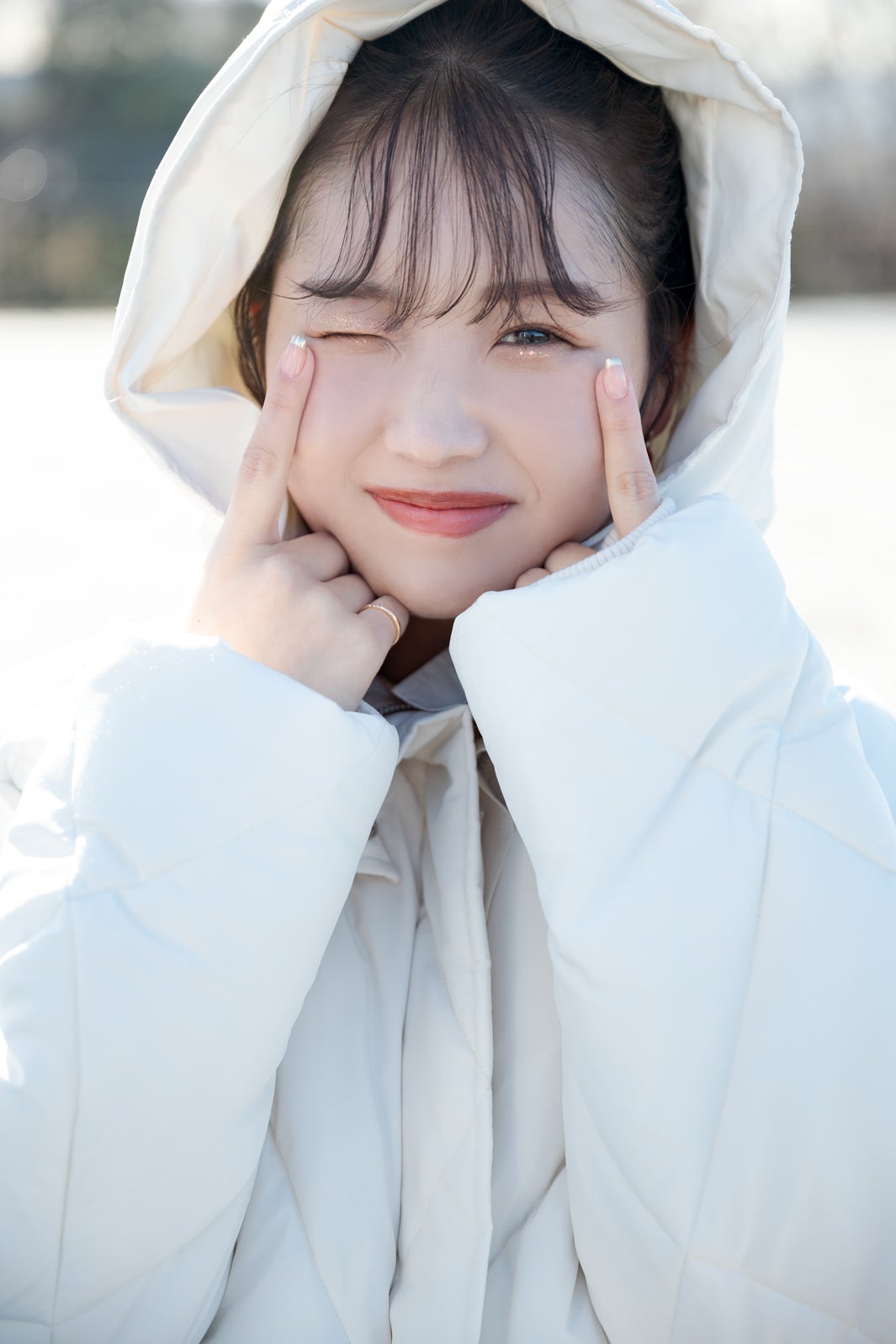 森元流那 写真集「＃るなになる」より／撮影：鈴木ゴータ