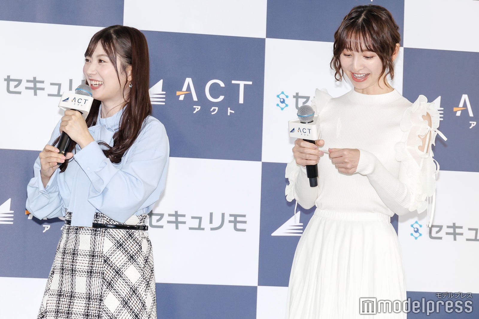 武藤十夢、篠田麻里子（C）モデルプレス