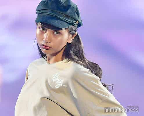 ゆきぽよ、ミニ丈“ギャルコーデ”で美脚披露<神コレ2019A/W>