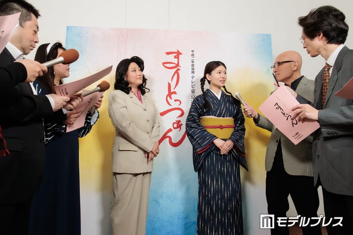 友近、松田好花(C)モデルプレス