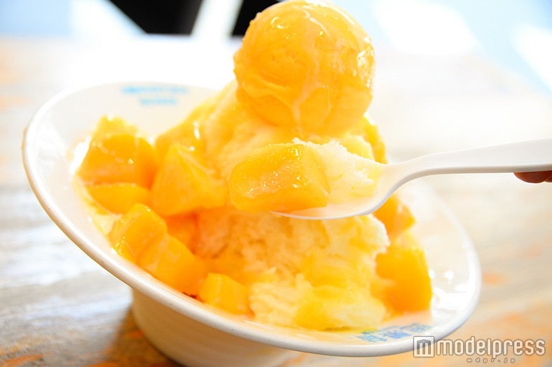 口いっぱいに広がるジューシーな甘さ（C）モデルプレス